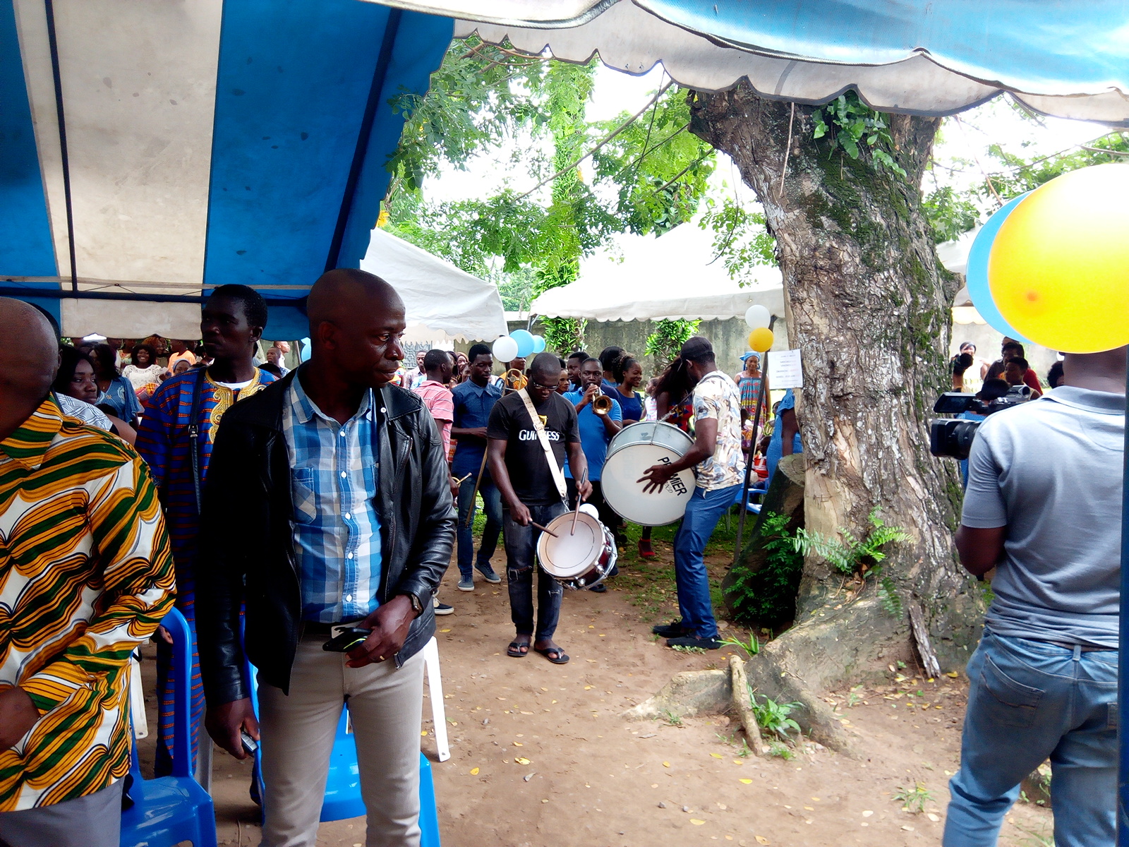 Agrandir 17_reel_15332464105.jpg